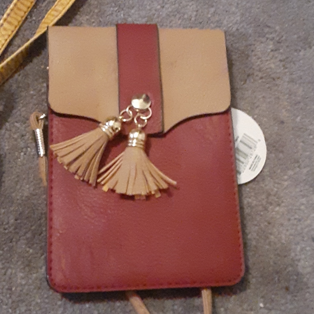 4 Cute Purses - image 8